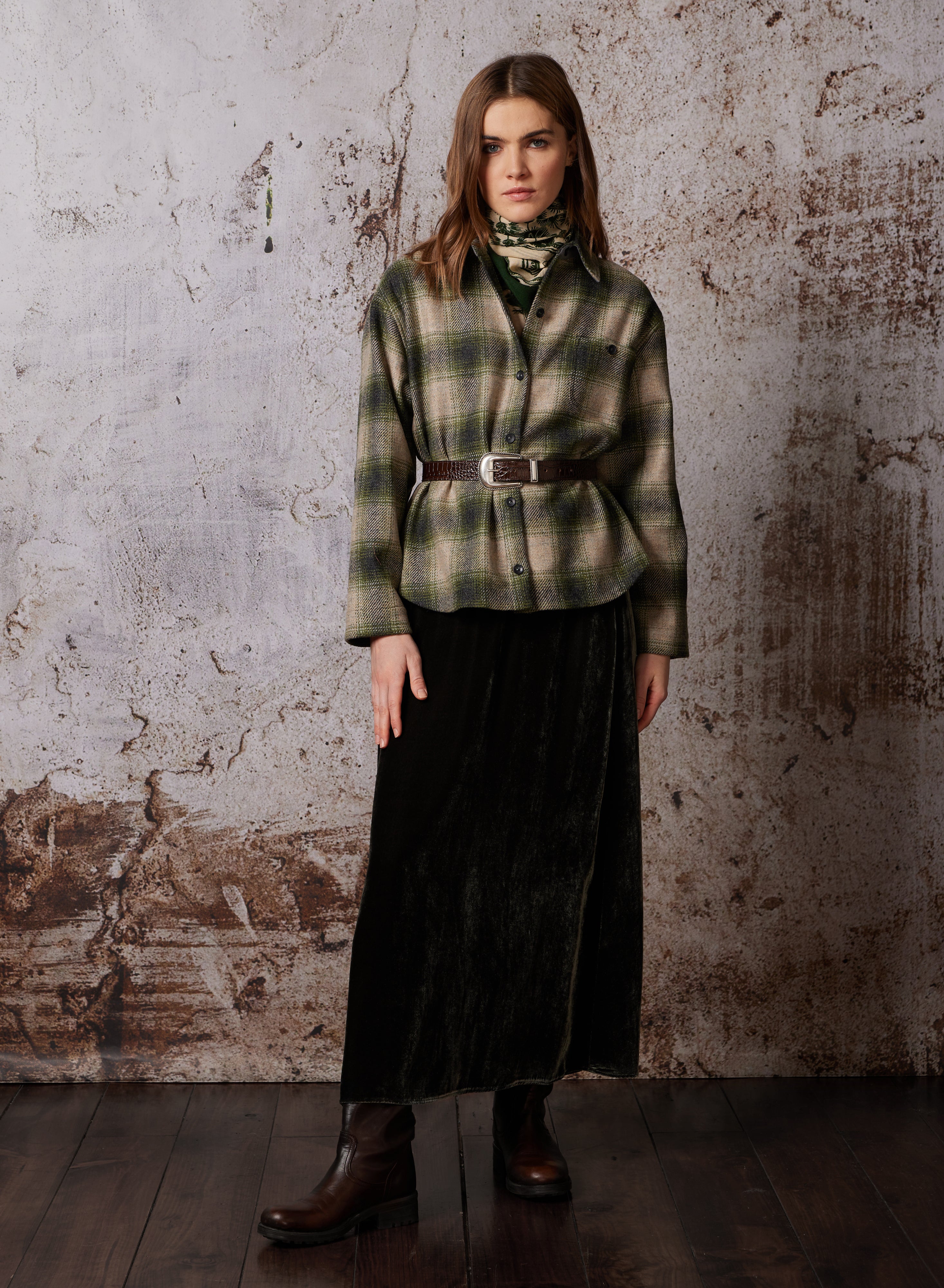 8582-2CATELIA3.jpg