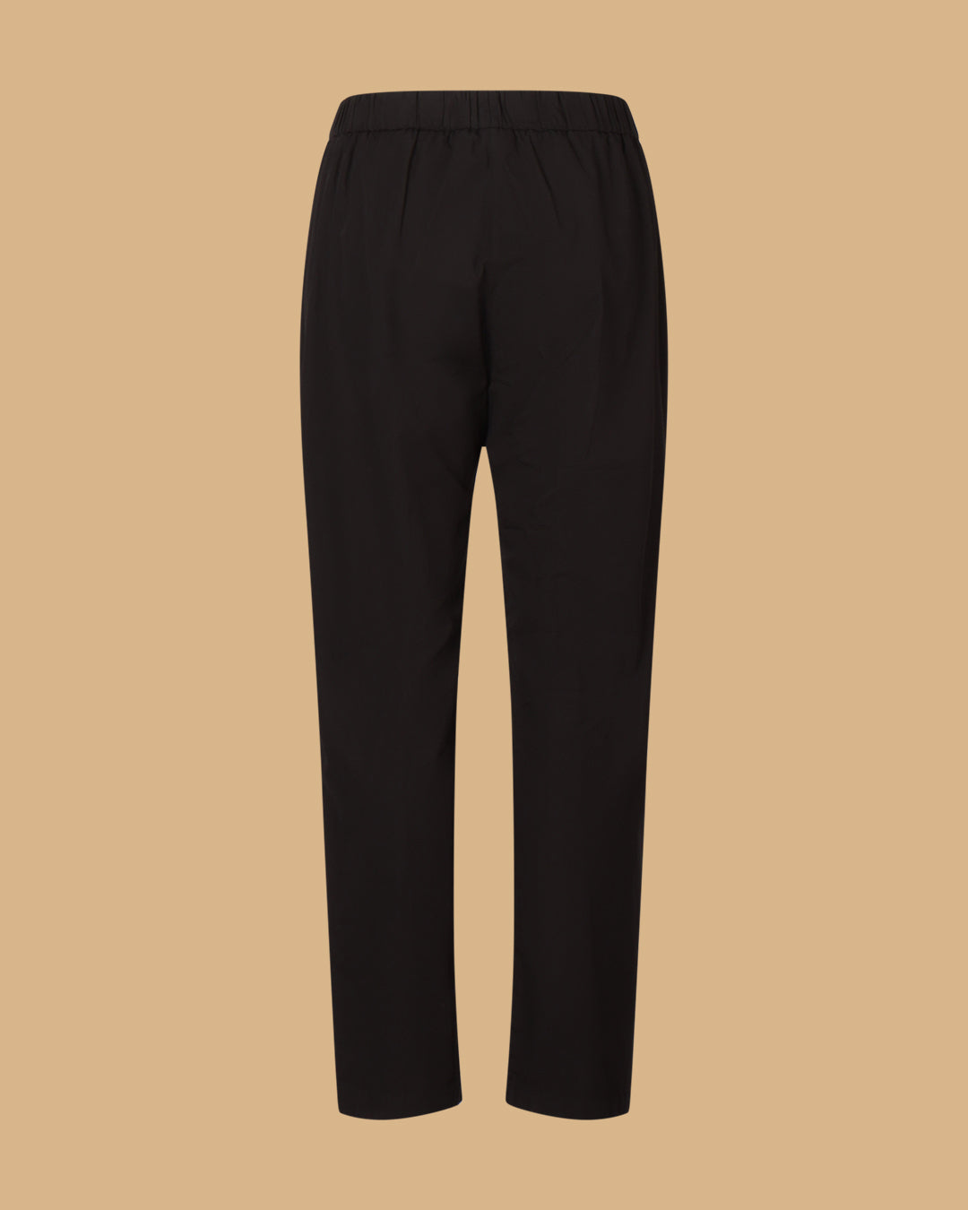 PANTNOIRACK.jpg